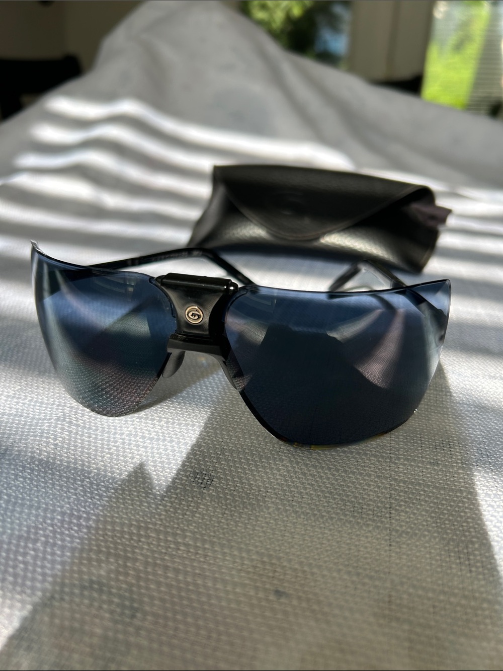 Gargoyles Shield Sunglasses ANSI Z87.1 Black Plastic Frame Blue Lenses w/ Case